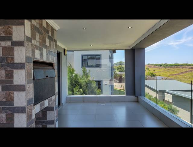 4 BEDROOM HOUSE FOR SALE IN PALM LAKES ESTATE